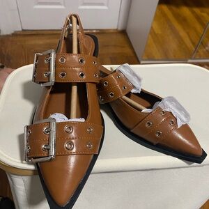 Greatonu Brown Leather Flat with Silver Accents Sz. 8